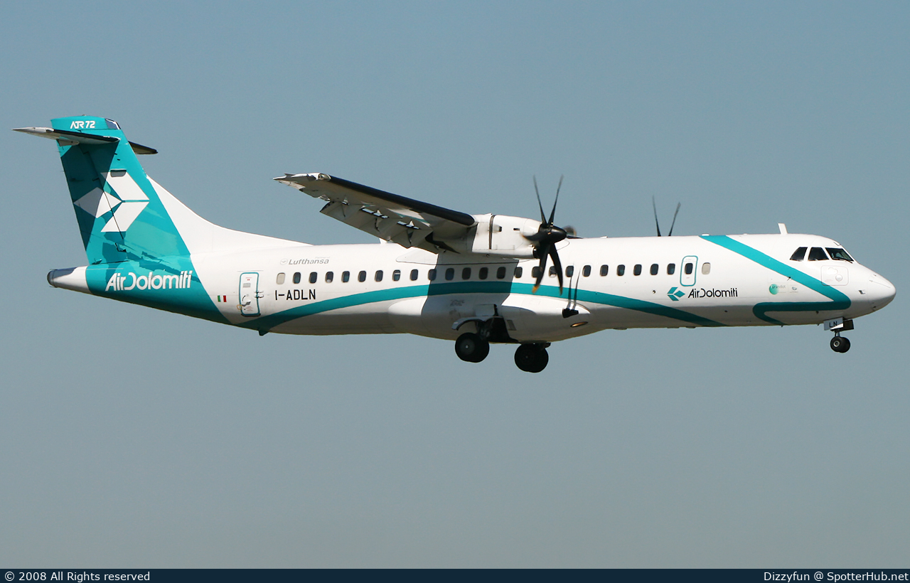 Photo of I-ADLN - ATR 72-500 operated by Air Dolomiti