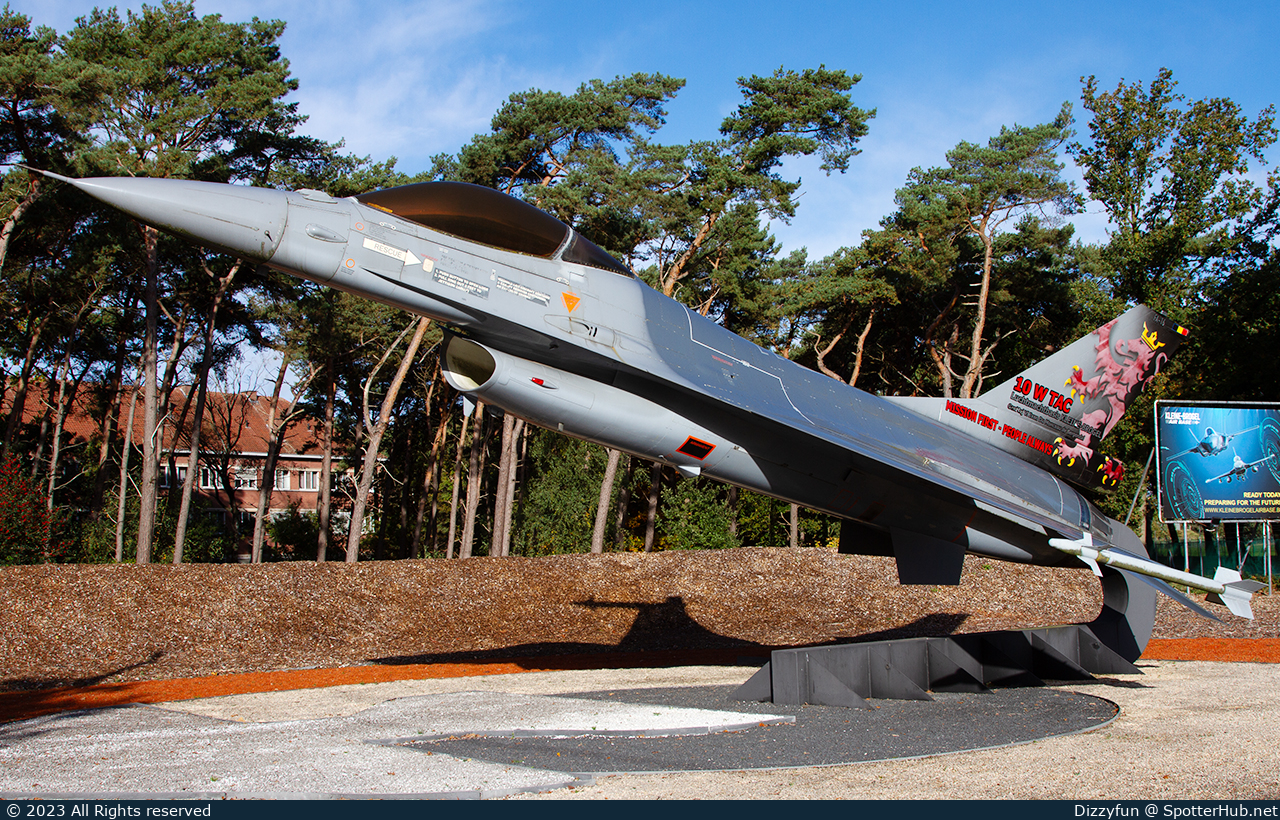Photo of FA-16 - General Dynamics F-16A Fighting Falcon operated by Belgian Air Force