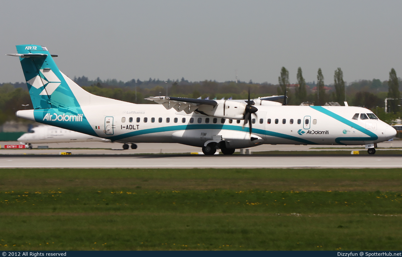 Photo of I-ADLT - ATR 72-500 operated by Air Dolomiti