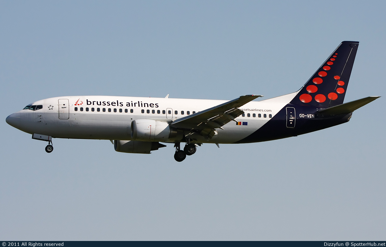 Photo of OO-VEN - Boeing 737-36N operated by Brussels Airlines