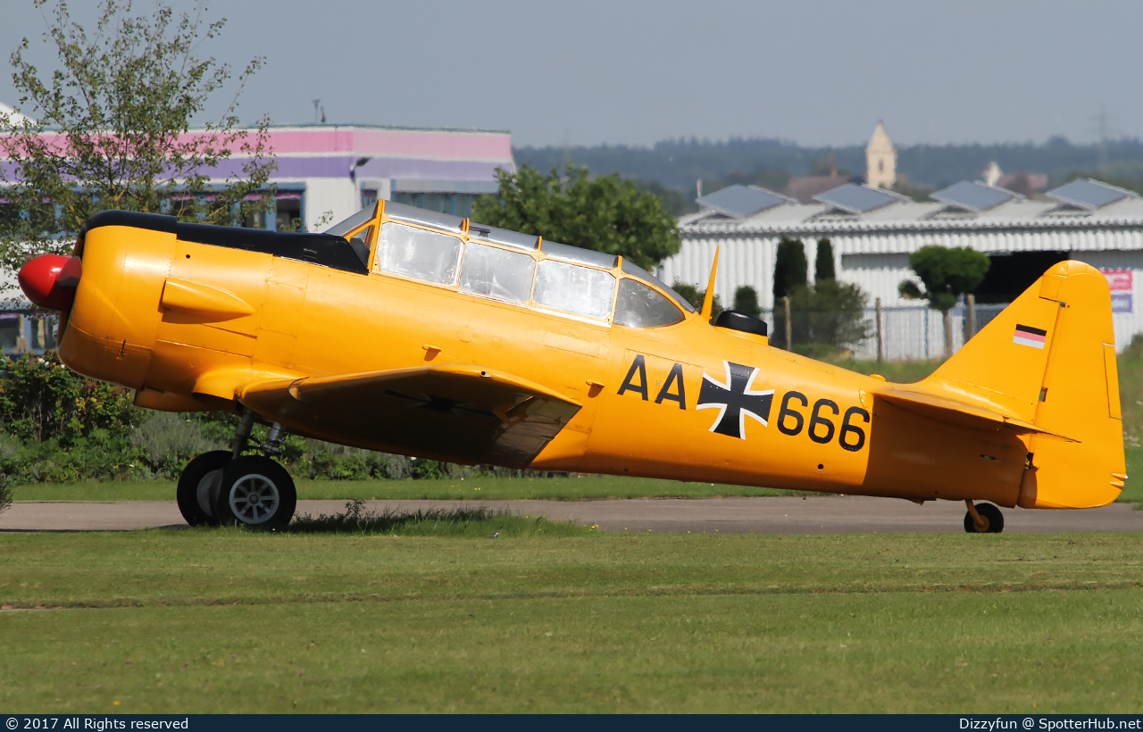 Photo of AA+666 - Canadian Car and Foundry Harvard Mk.IV [North American T-6] operated by German Air Force