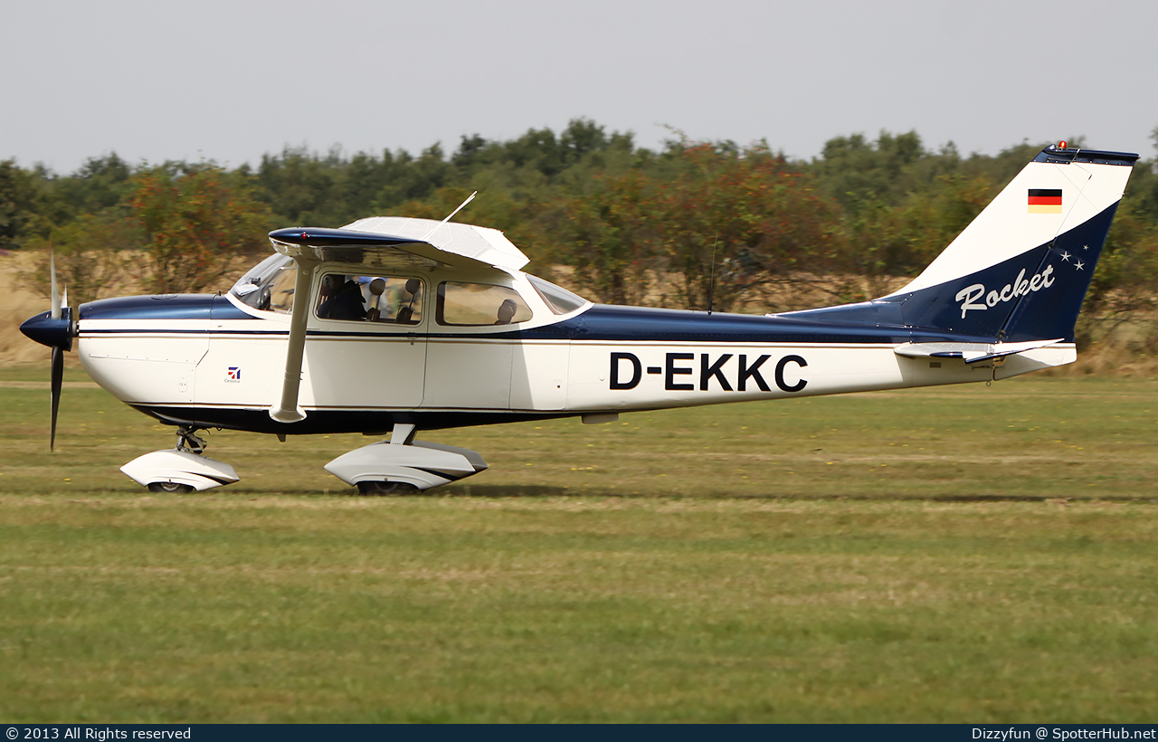 Photo of D-EKKC - Reims-Cessna FR172F Reims Rocket operated by Private