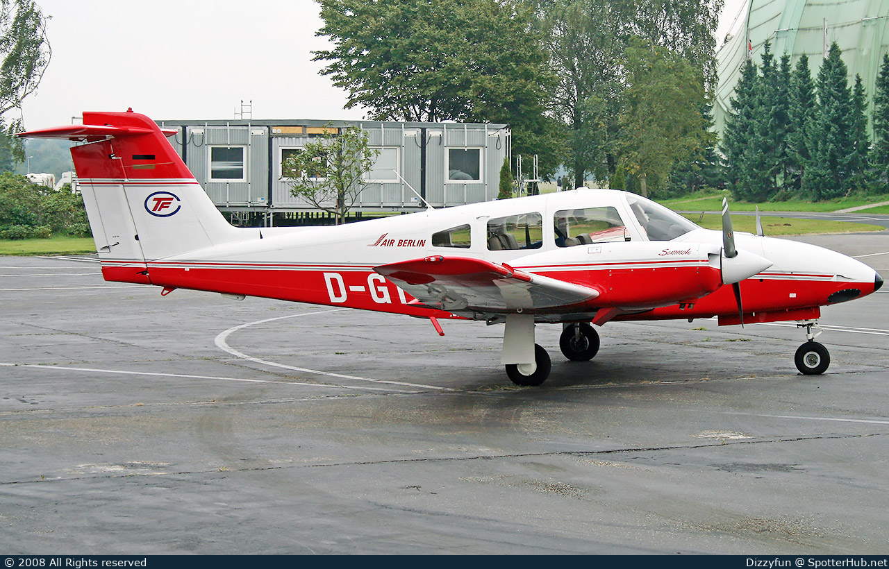 Photo of D-GTFC - Piper PA-44-180 Seminole operated by TFC Flight Training