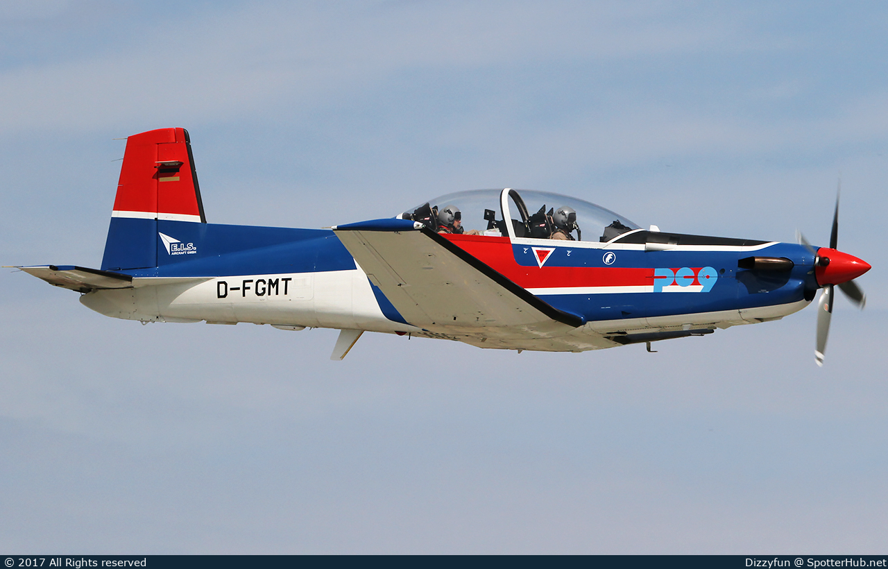 Photo of D-FGMT - Pilatus PC-9B operated by E.I.S. Aircraft
