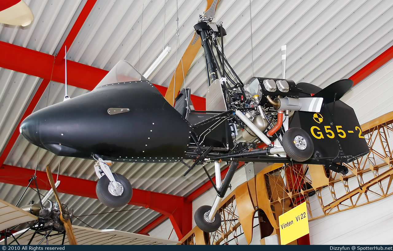 Photo of G55-2 - Vinten V-122 operated by Private