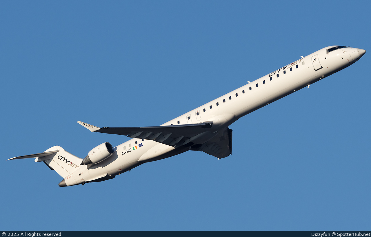Photo of EI-HIE - Bombardier CRJ-1000EL operated by CityJet