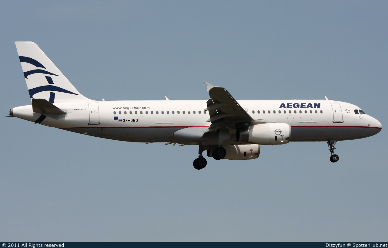 Photo of SX-DGD - Airbus A320-232 operated by Aegean Airlines