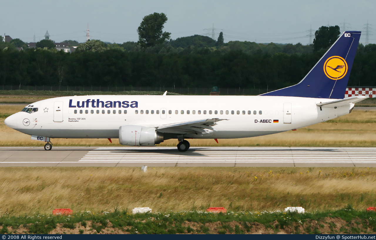 Photo of D-ABEC - Boeing 737-330 operated by Lufthansa