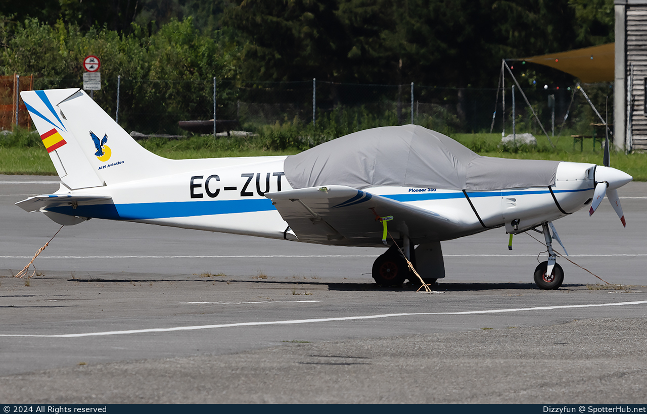 Photo of EC-ZUT - Alpi Pioneer 300 Standard operated by Private
