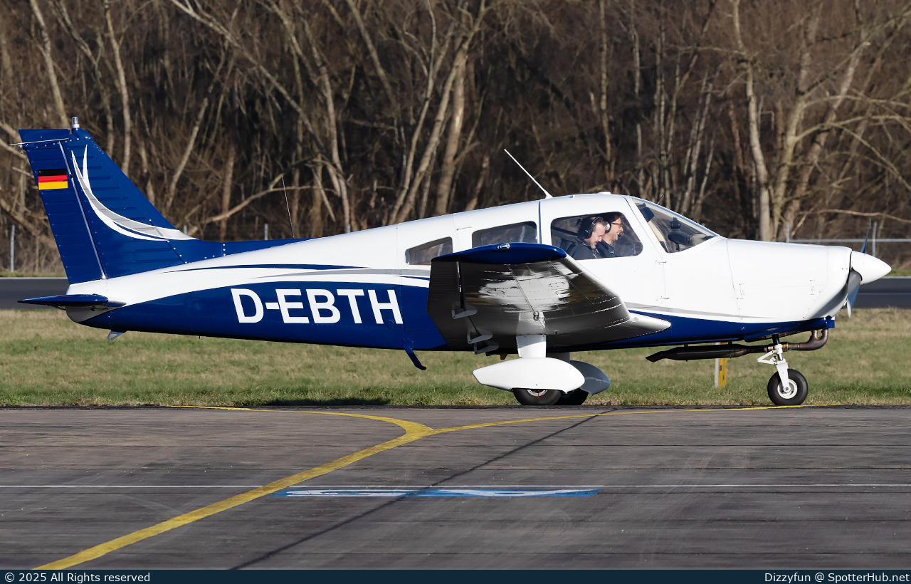 Photo of D-EBTH - Piper PA-28-161 Warrior II operated by TL Aviation