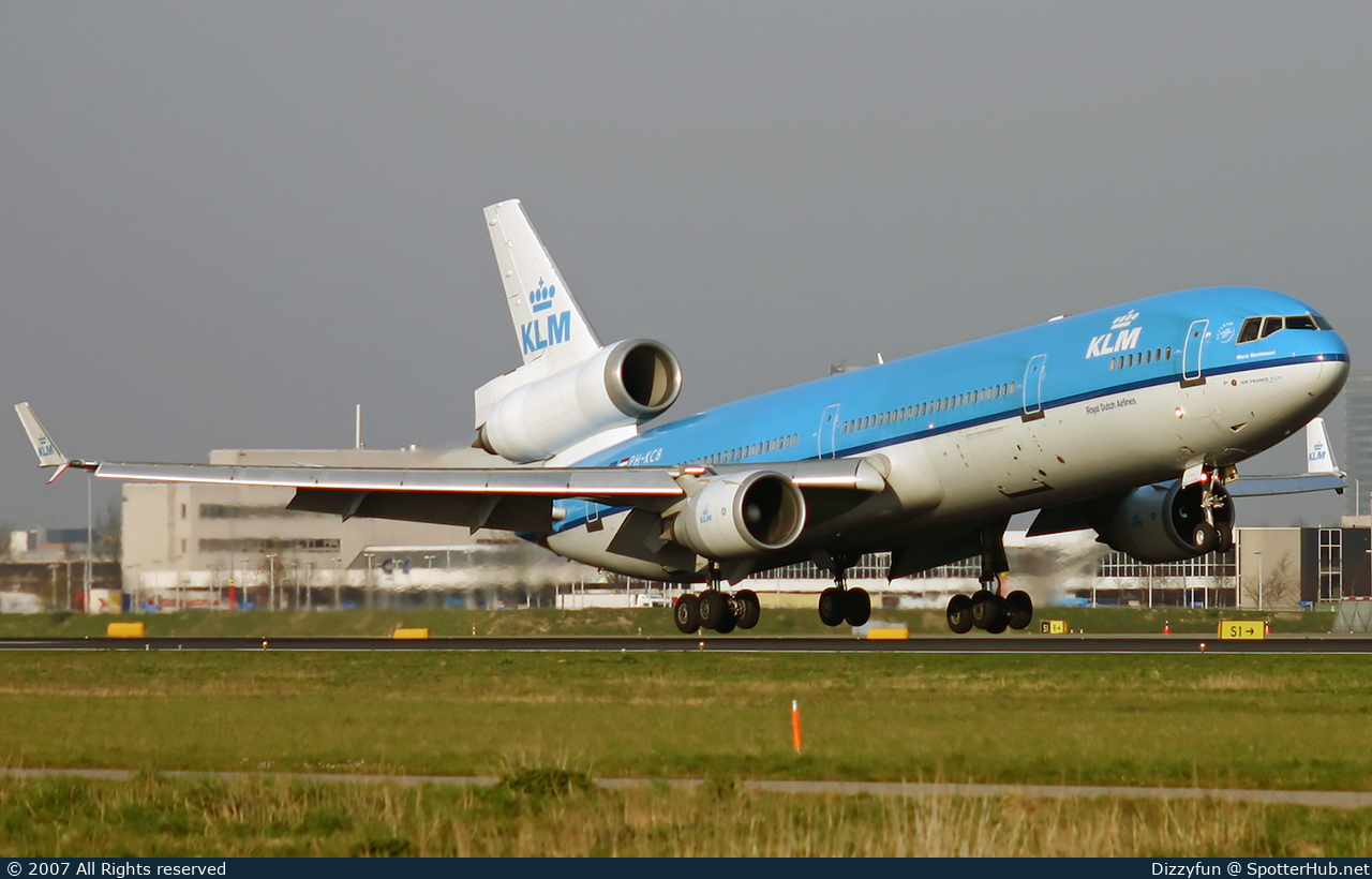Photo of PH-KCB - McDonnell Douglas MD-11 operated by KLM Royal Dutch Airlines