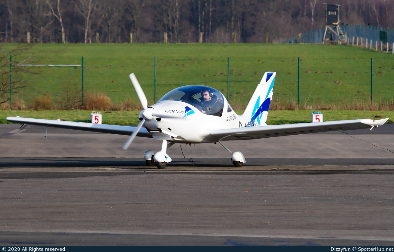 Photo of D-MPMW - TL Ultralight TL-2000 Sting operated by Private