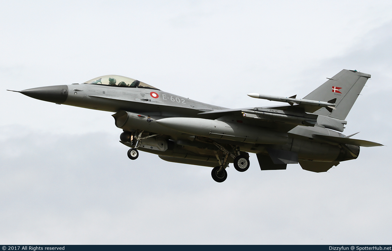 Photo of E-602 - General Dynamics F-16AM Fighting Falcon operated by Royal Danish Air Force
