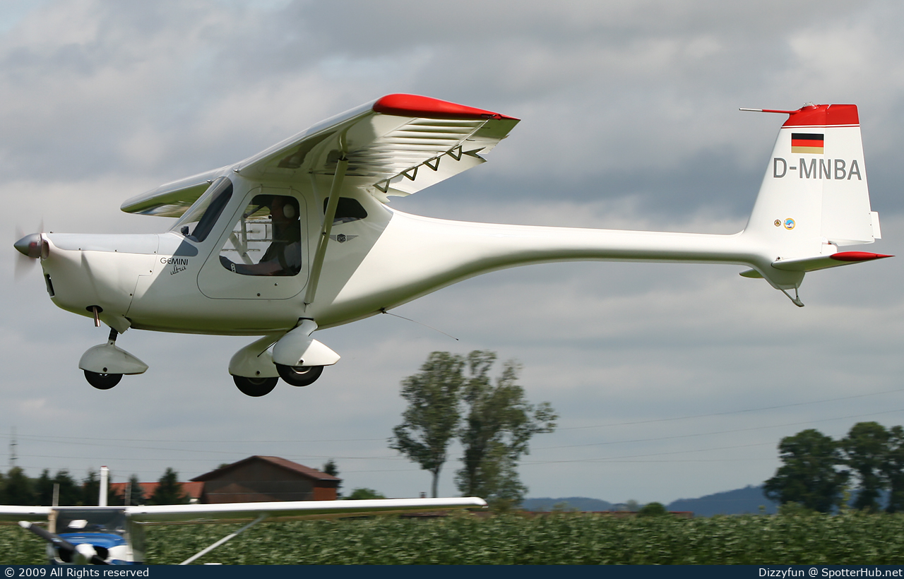 Photo of D-MNBA - Remos Gemini Ultra operated by Private
