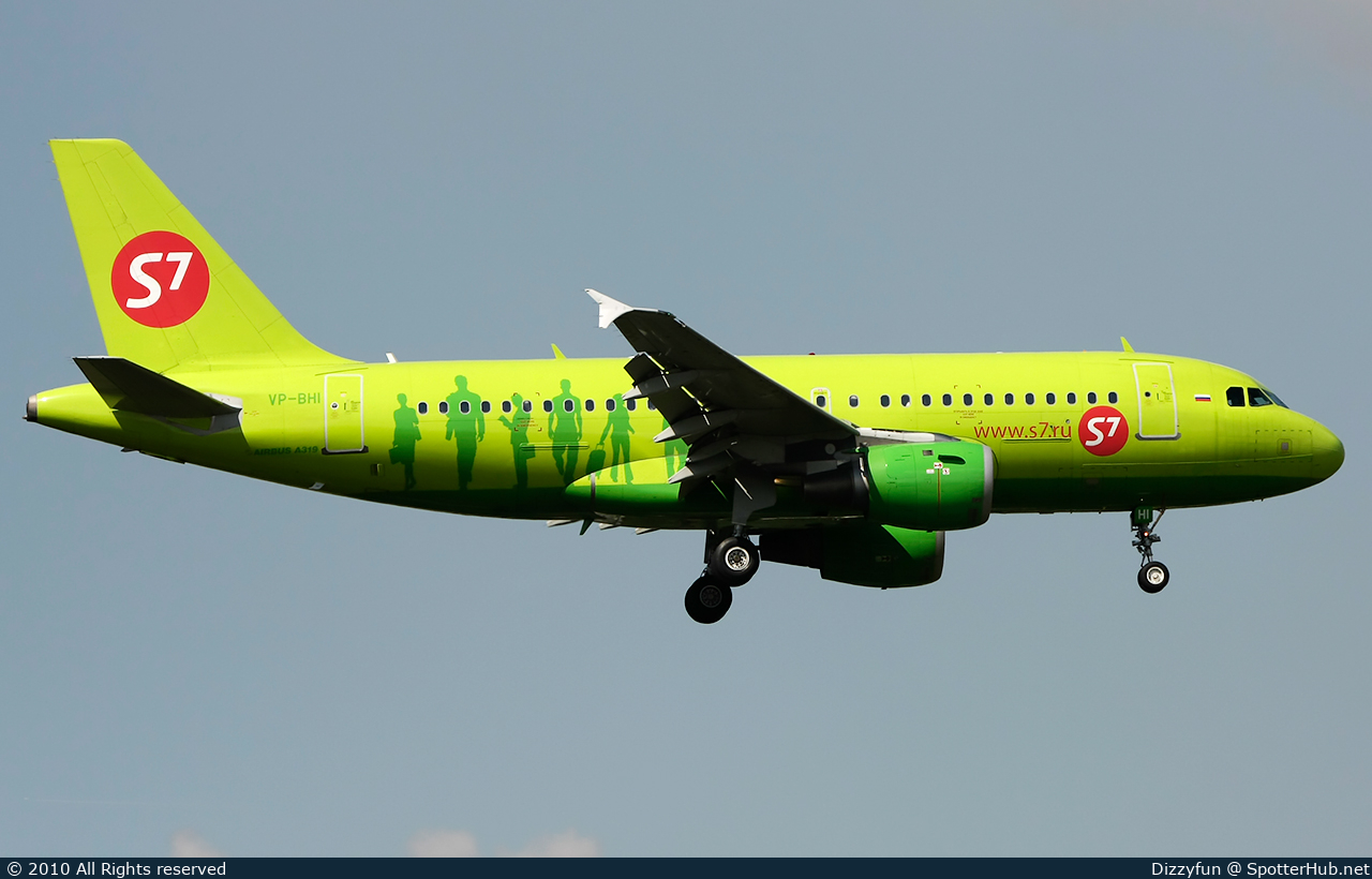 Photo of VP-BHI - Airbus A319-114 operated by S7 Airlines