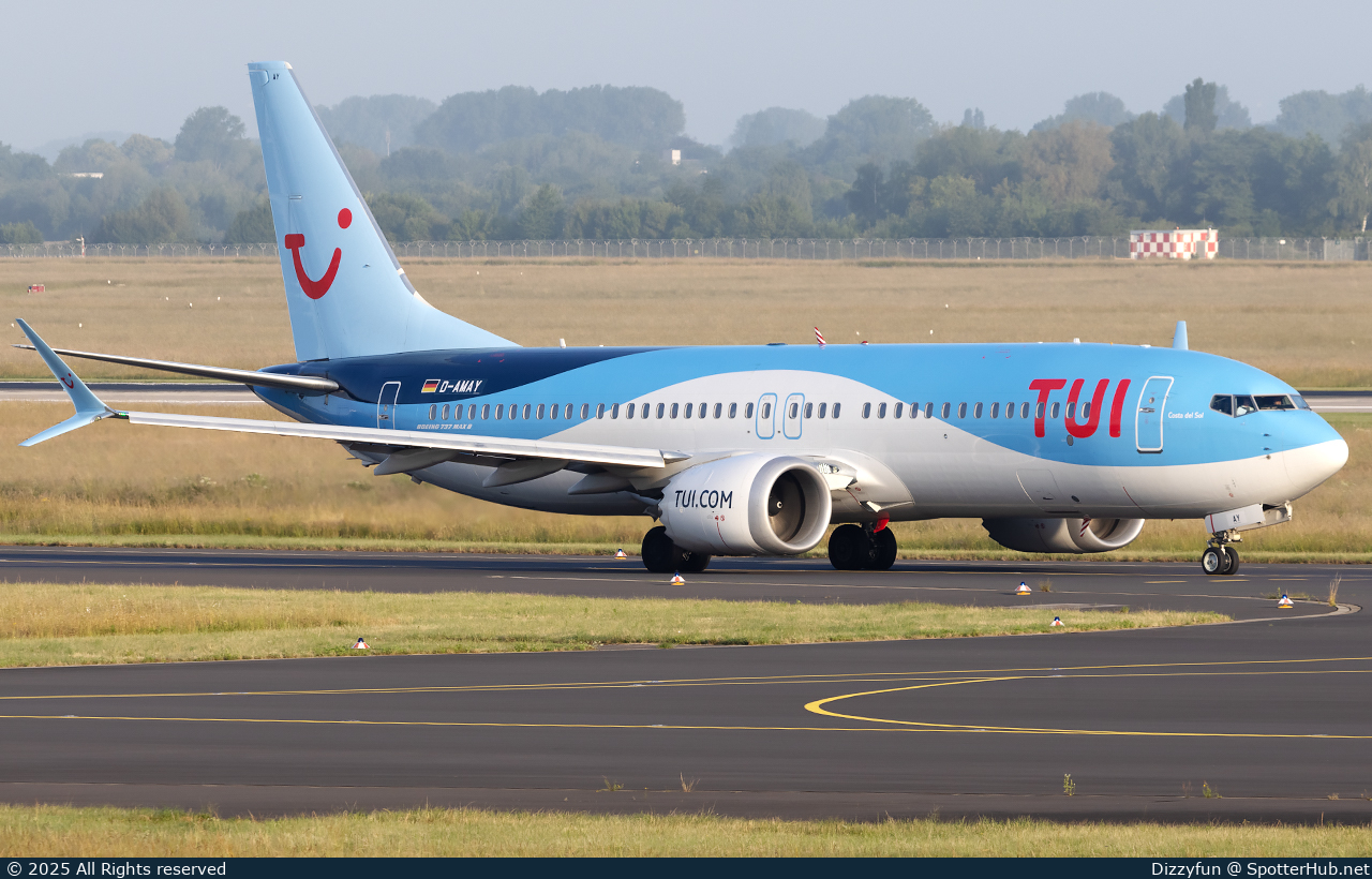 Photo of D-AMAY - Boeing 737 MAX 8 operated by TUIfly