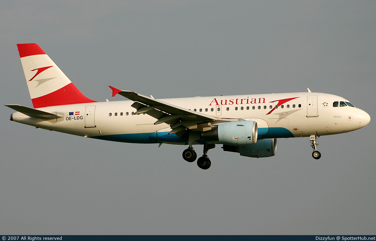 Photo of OE-LDG - Airbus A319-112 operated by Austrian Airlines