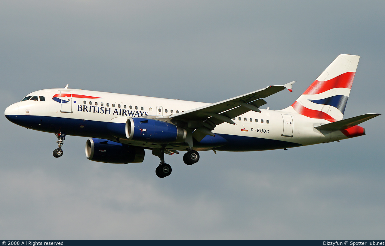 Photo of G-EUOC - Airbus A319-131 operated by British Airways