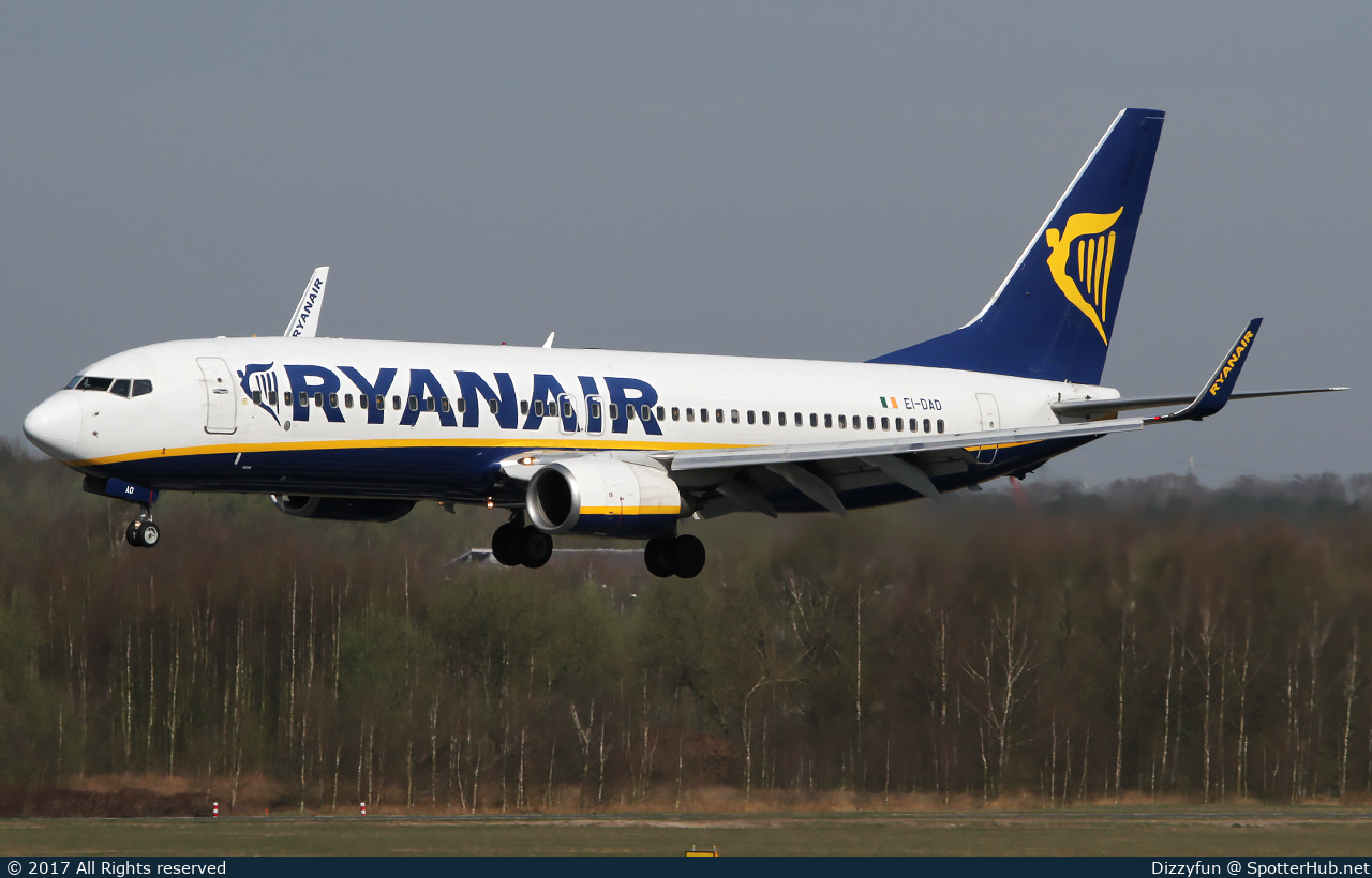 Photo of EI-DAD - Boeing 737-8AS operated by Ryanair