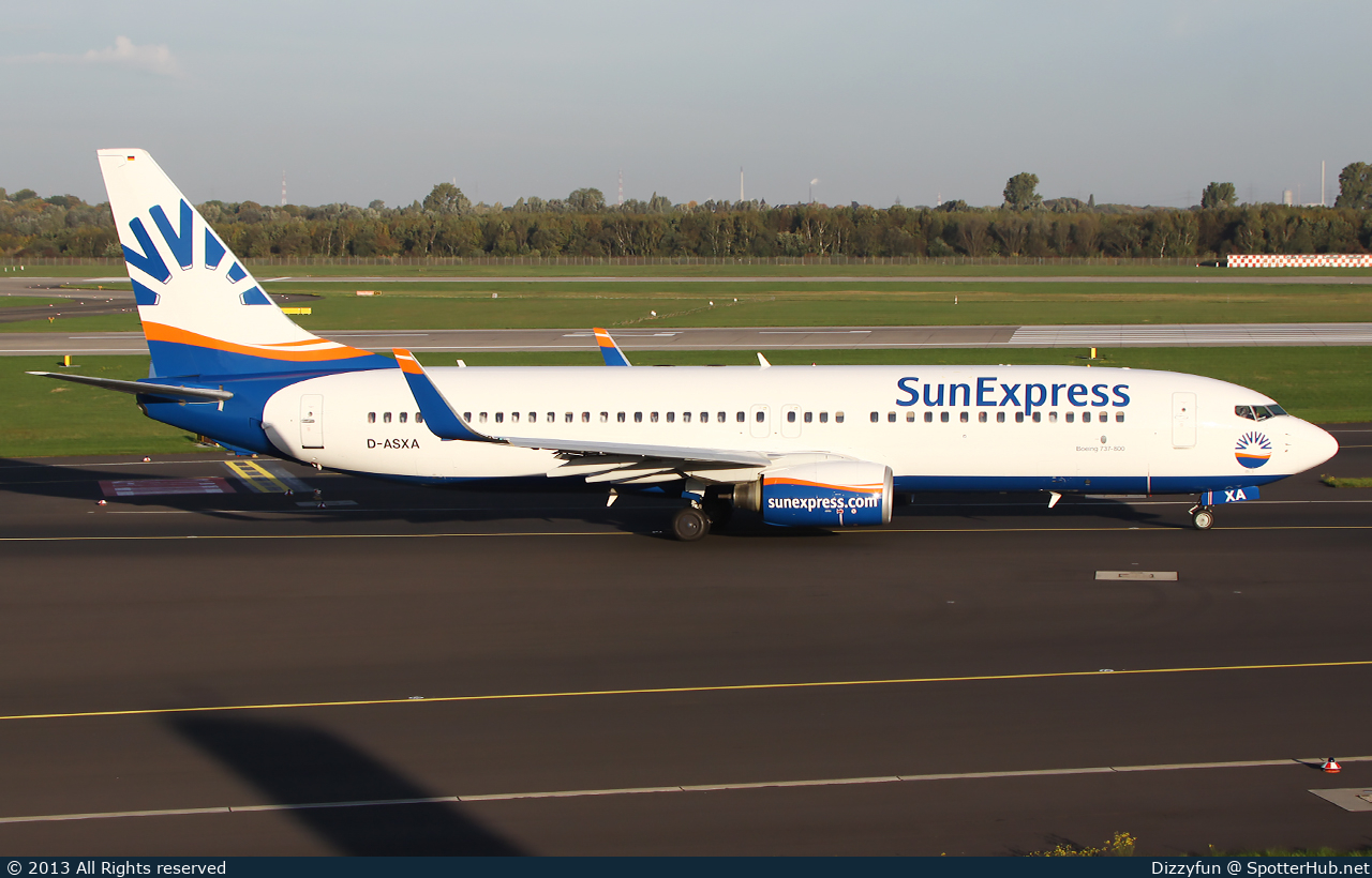 Photo of D-ASXA - Boeing 737-8Z9 operated by SunExpress Germany