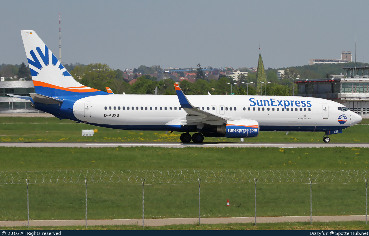 Photo of D-ASXB - Boeing 737-8Z9 operated by SunExpress Germany