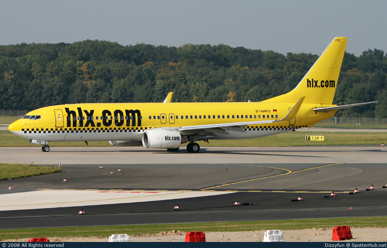 Photo of D-AHFO - Boeing 737-8K5 operated by Hapag-Lloyd Express
