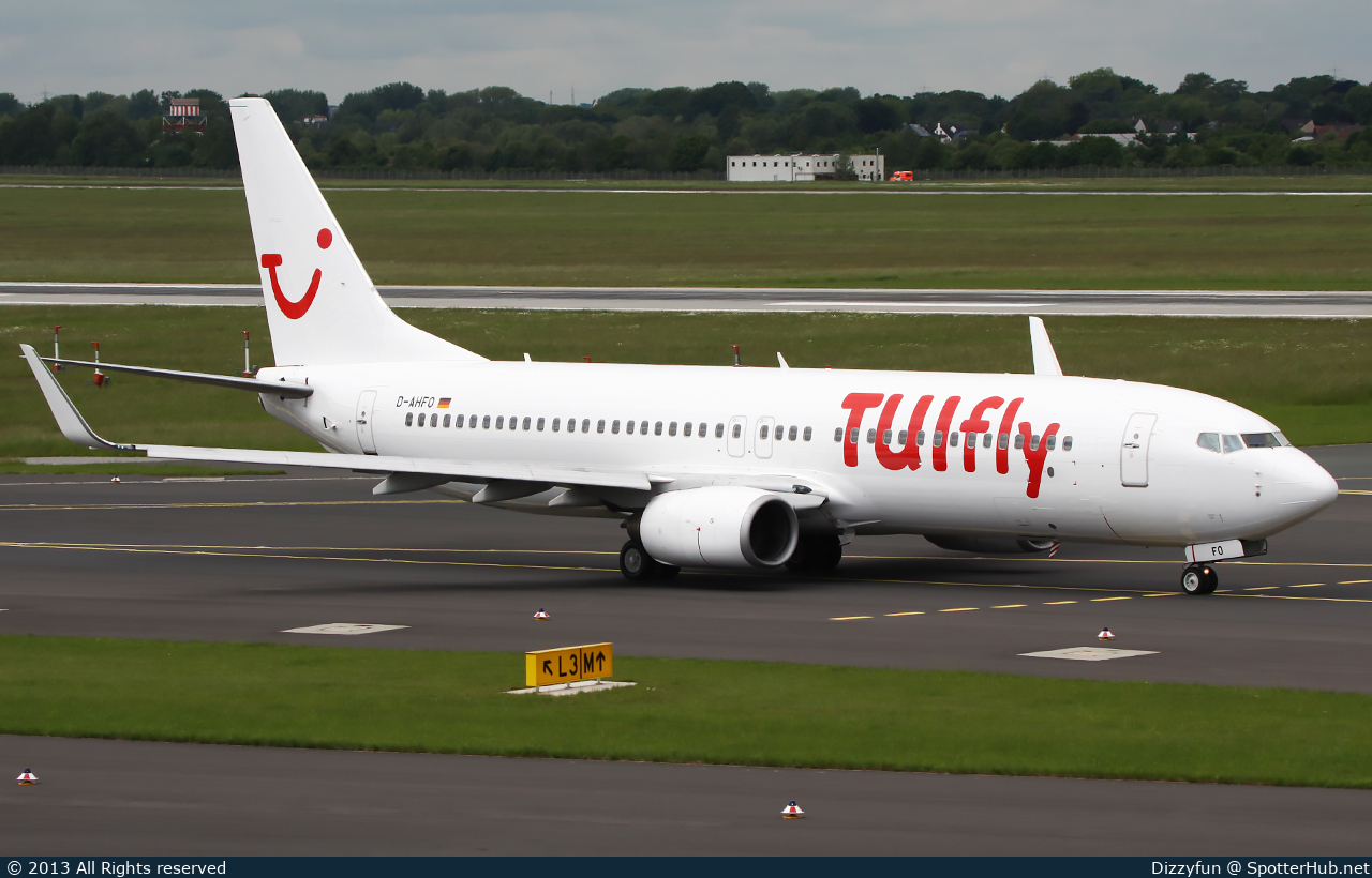 Photo of D-AHFO - Boeing 737-8K5 operated by TUIfly