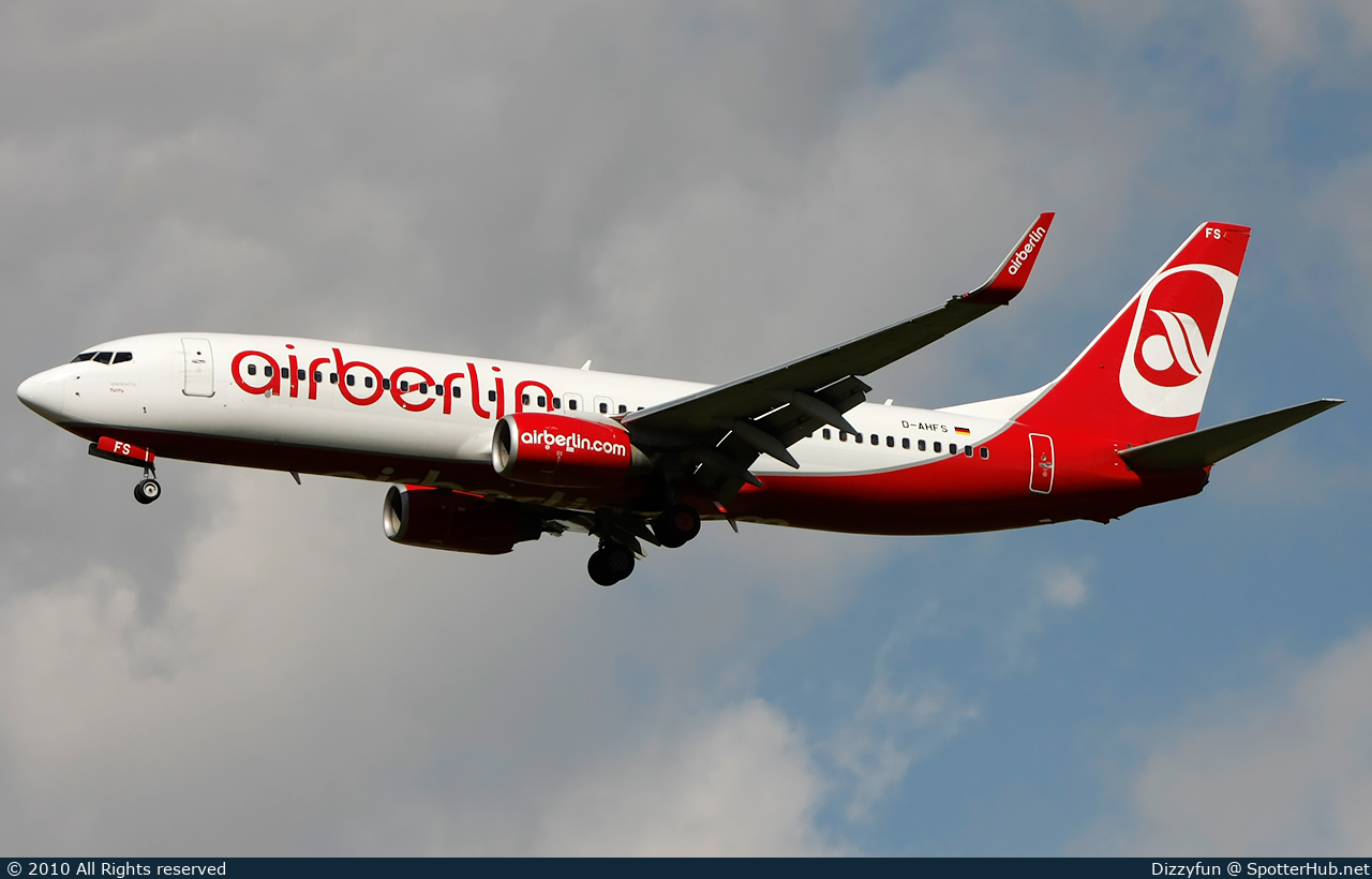 Photo of D-AHFS - Boeing 737-8K5 operated by Air Berlin (opb TUIfly)