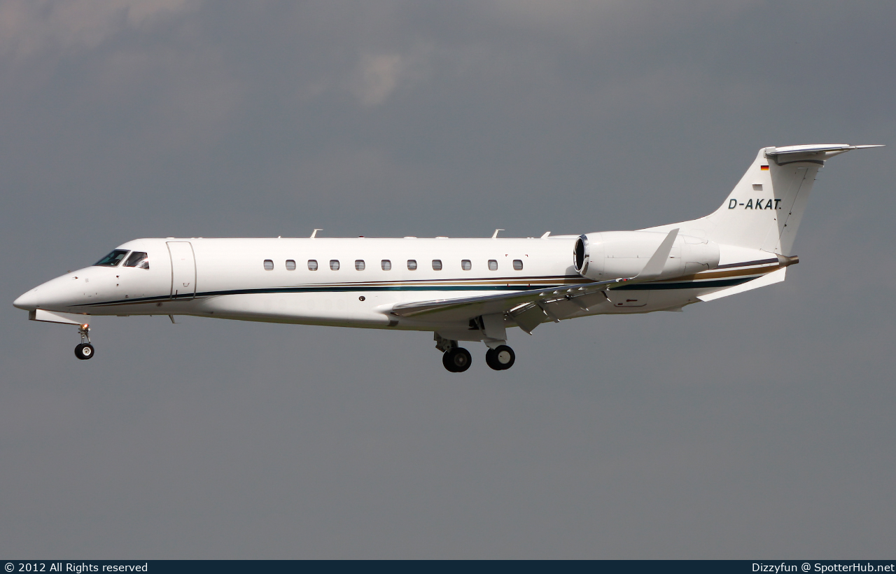 Photo of D-AKAT - Embraer Legacy 600 operated by SFD Stuttgarter Flugdienst