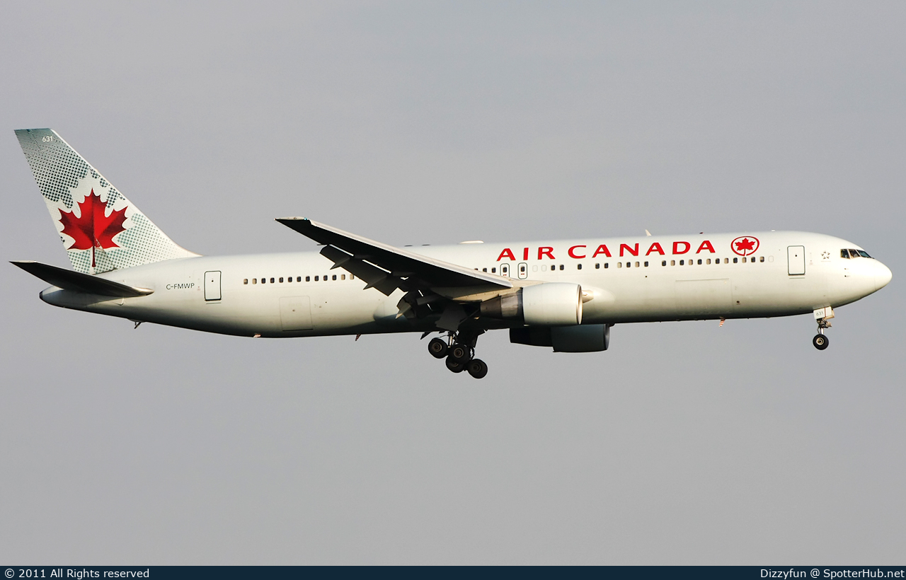 Photo of C-FMWP - Boeing 767-333(ER) operated by Air Canada