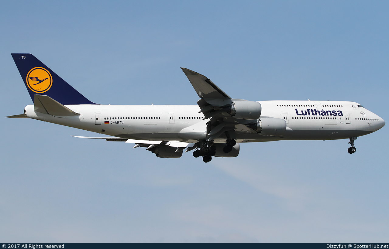Photo of D-ABYS - Boeing 747-830 operated by Lufthansa