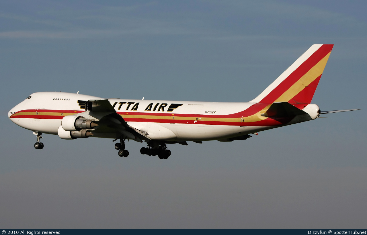 Photo of N703CK - Boeing 747-212B(SF) operated by Kalitta Air