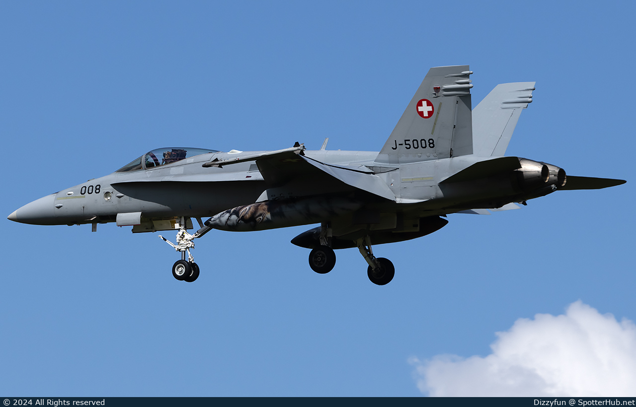Photo of J-5008 - McDonnell Douglas F/A-18C Hornet operated by Swiss Air Force