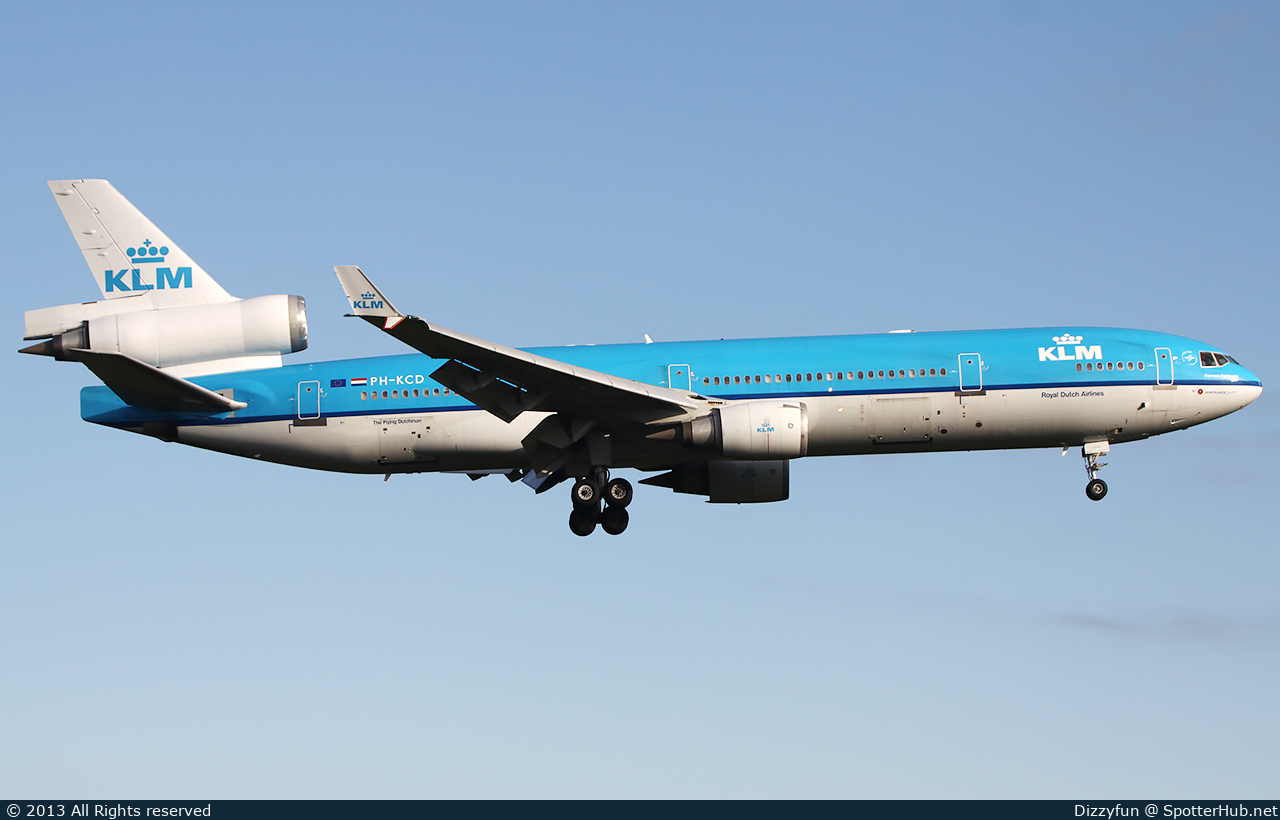 Photo of PH-KCD - McDonnell Douglas MD-11 operated by KLM Royal Dutch Airlines