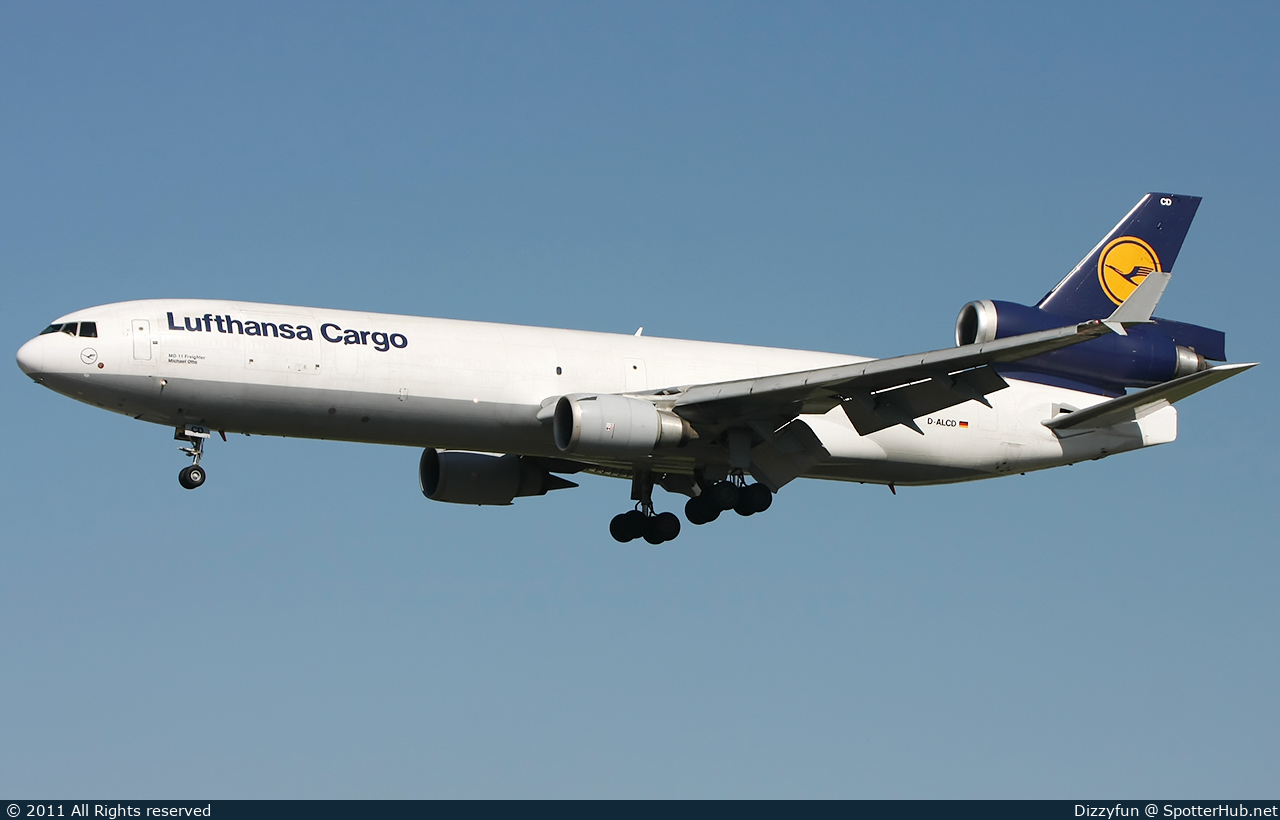 Photo of D-ALCD - McDonnell Douglas MD-11(F) operated by Lufthansa Cargo