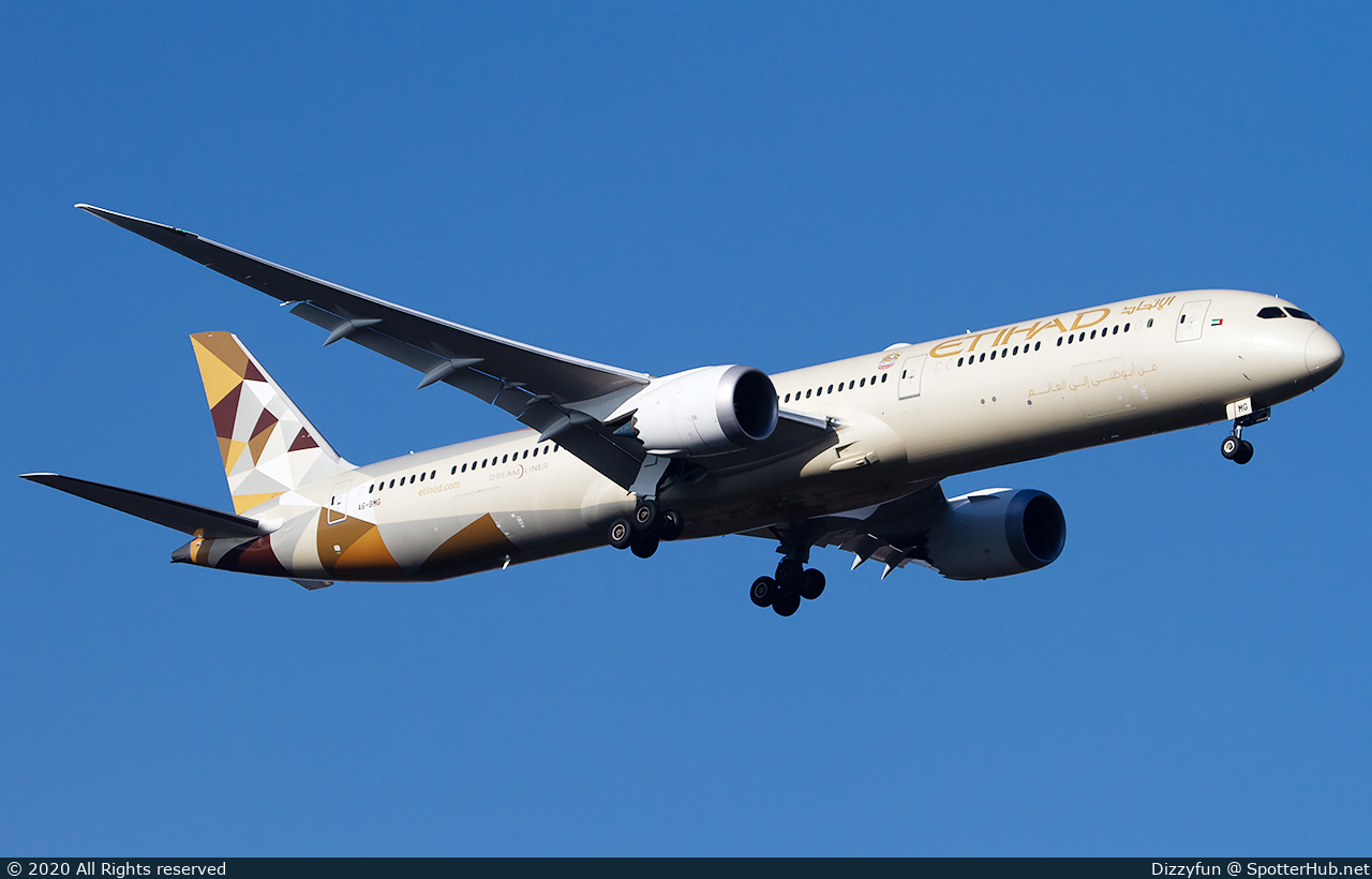 Photo of A6-BMG - Boeing 787-10 Dreamliner operated by Etihad Airways