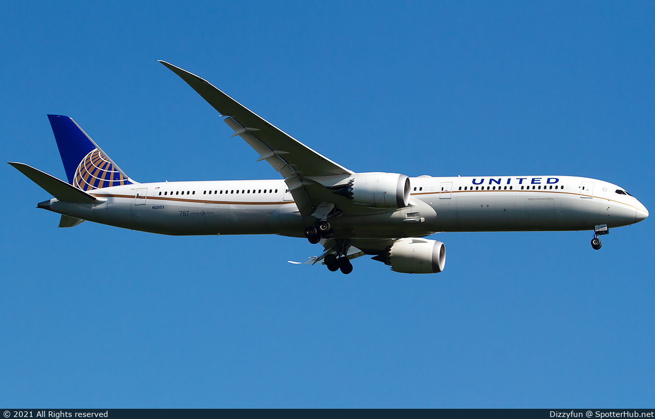 Photo of N12003 - Boeing 787-10 Dreamliner operated by United Airlines