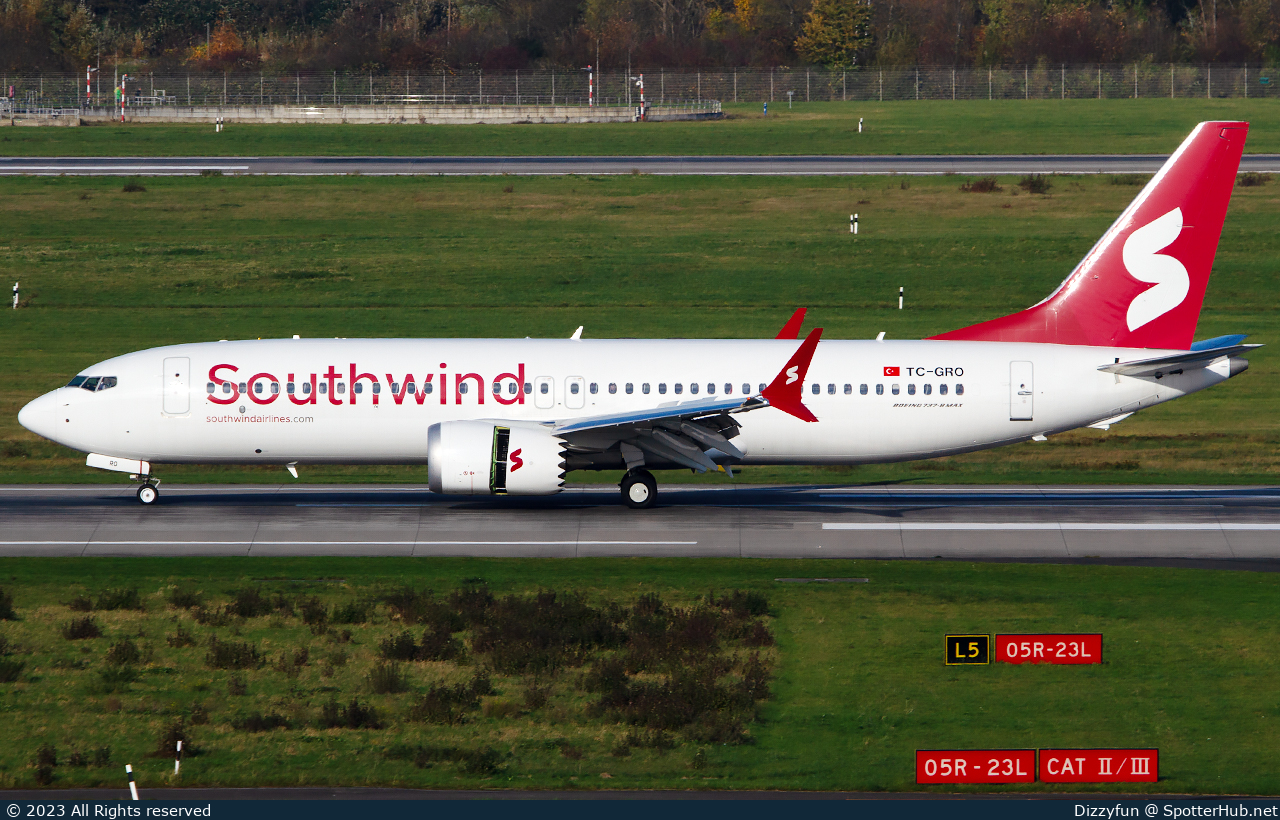 Photo of TC-GRO - Boeing 737 MAX 8 operated by Southwind Airlines