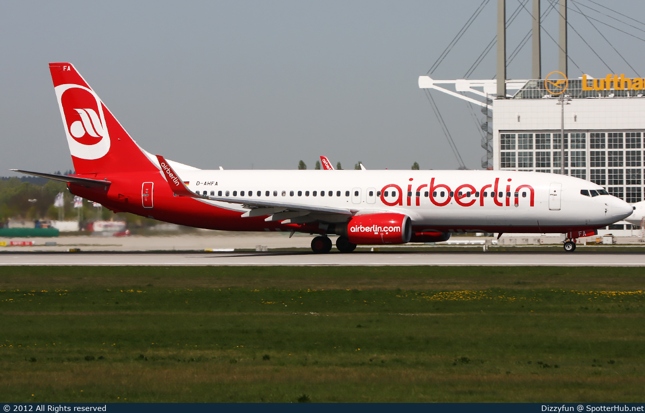 Photo of D-AHFA - Boeing 737-8K5 operated by Air Berlin (opb TUIfly)