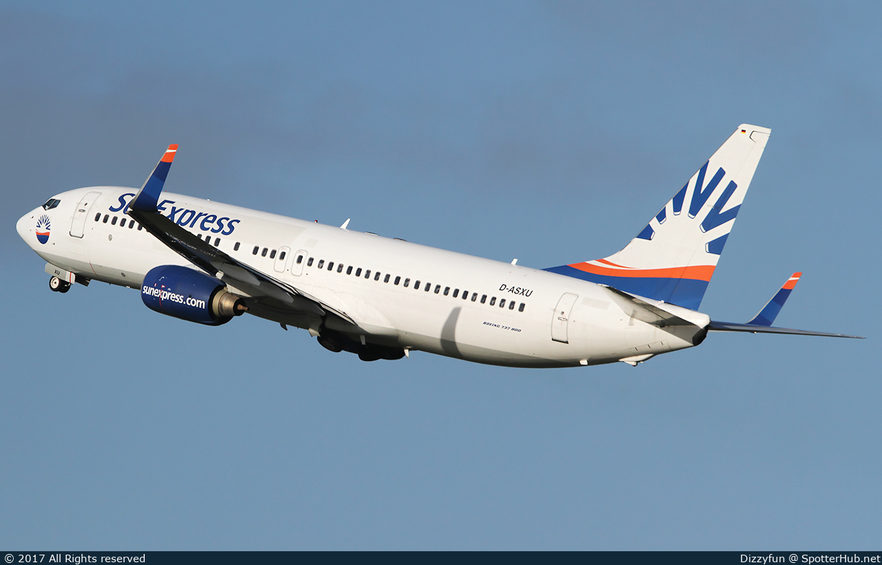 Photo of D-ASXU - Boeing 737-8FH operated by SunExpress Germany