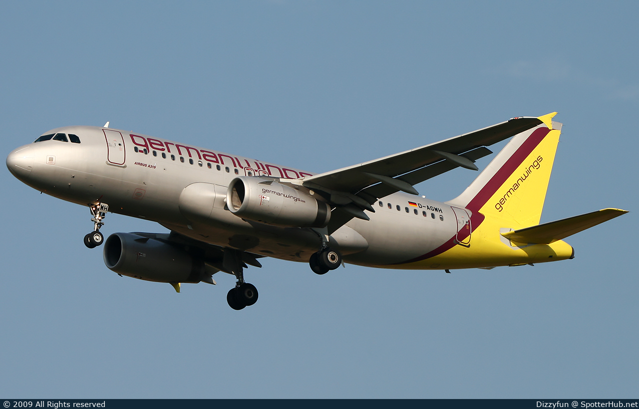 Photo of D-AGWH - Airbus A319-132 operated by Germanwings