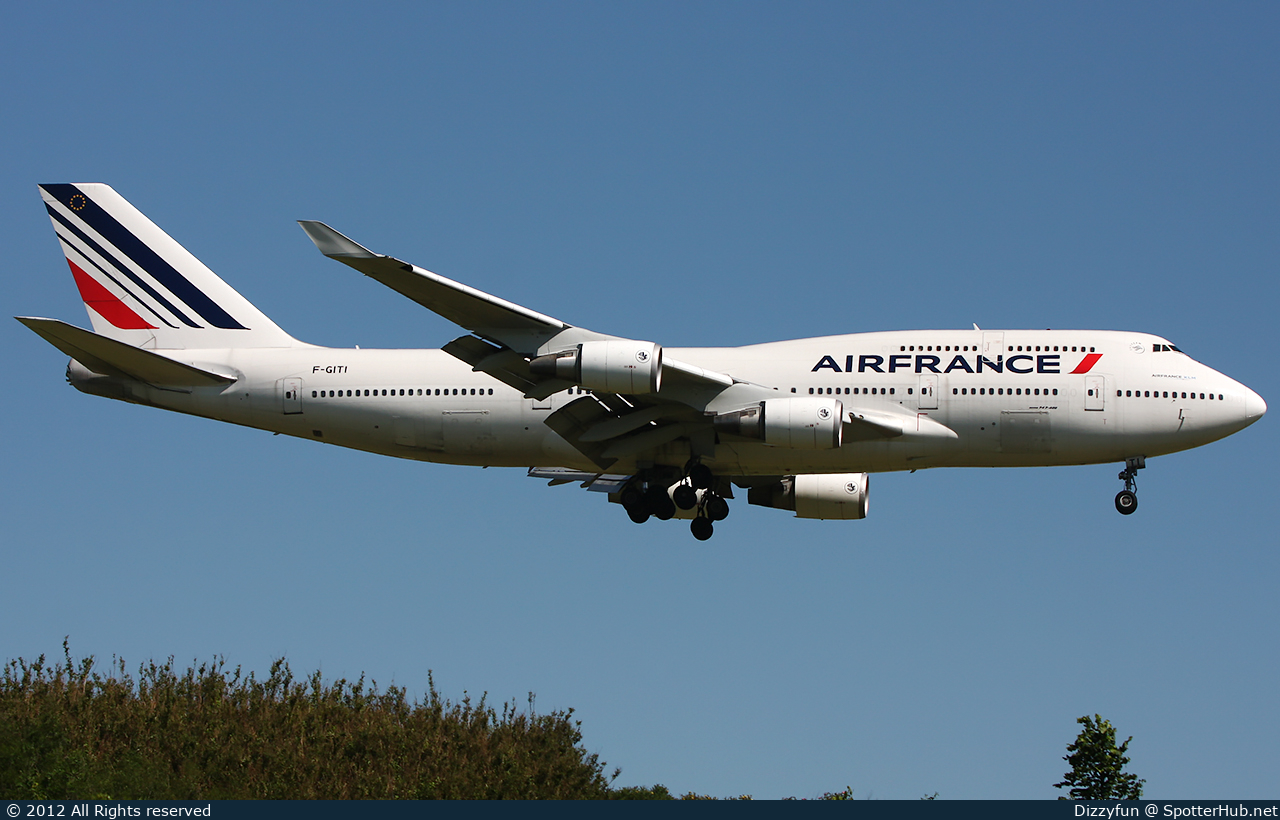Photo of F-GITI - Boeing 747-428 operated by Air France