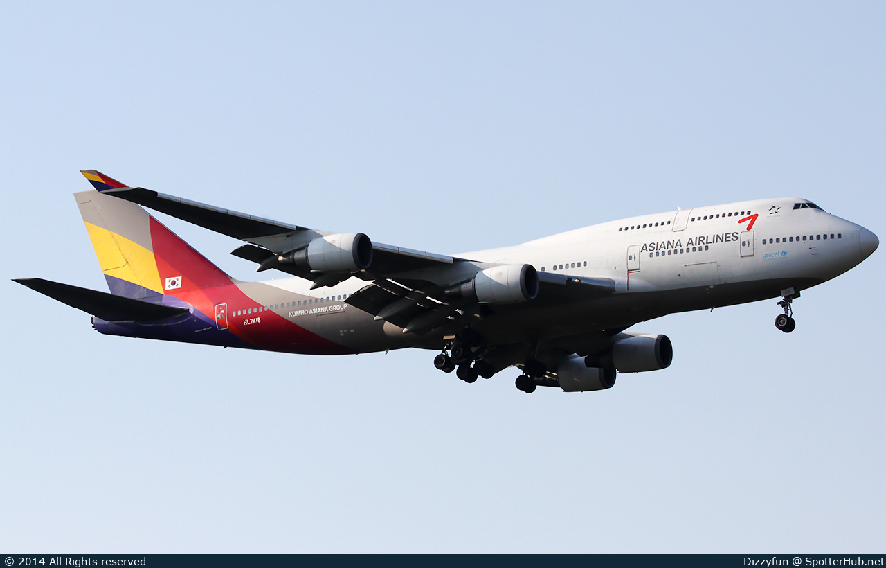 Photo of HL7418 - Boeing 747-48E operated by Asiana Airlines