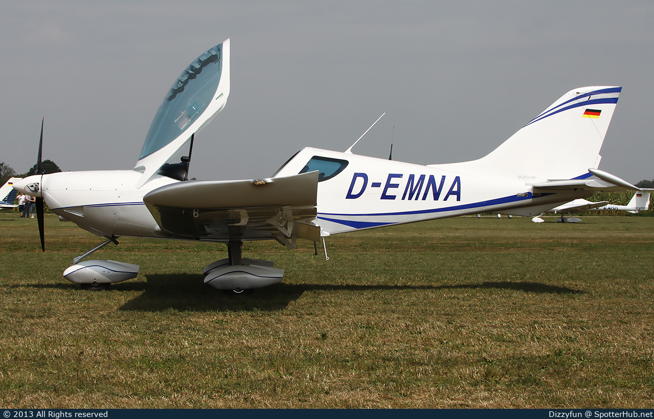 Photo of D-EMNA - Czech Sport Aircraft SportCruiser operated by Fliegerclub Nürnberg