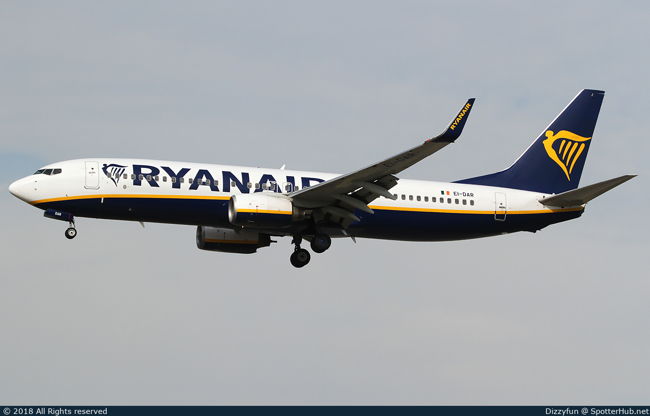 Photo of EI-DAR - Boeing 737-8AS operated by Ryanair