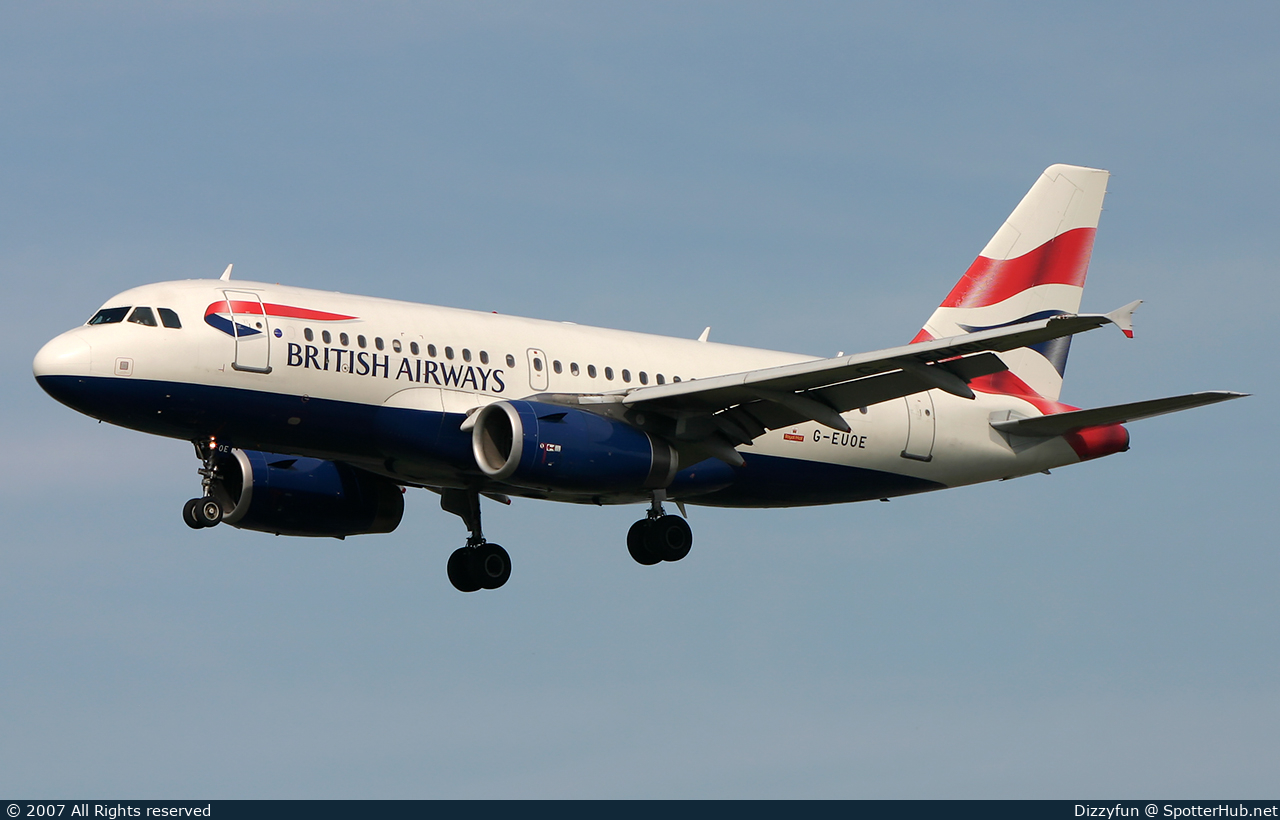 Photo of G-EUOE - Airbus A319-131 operated by British Airways