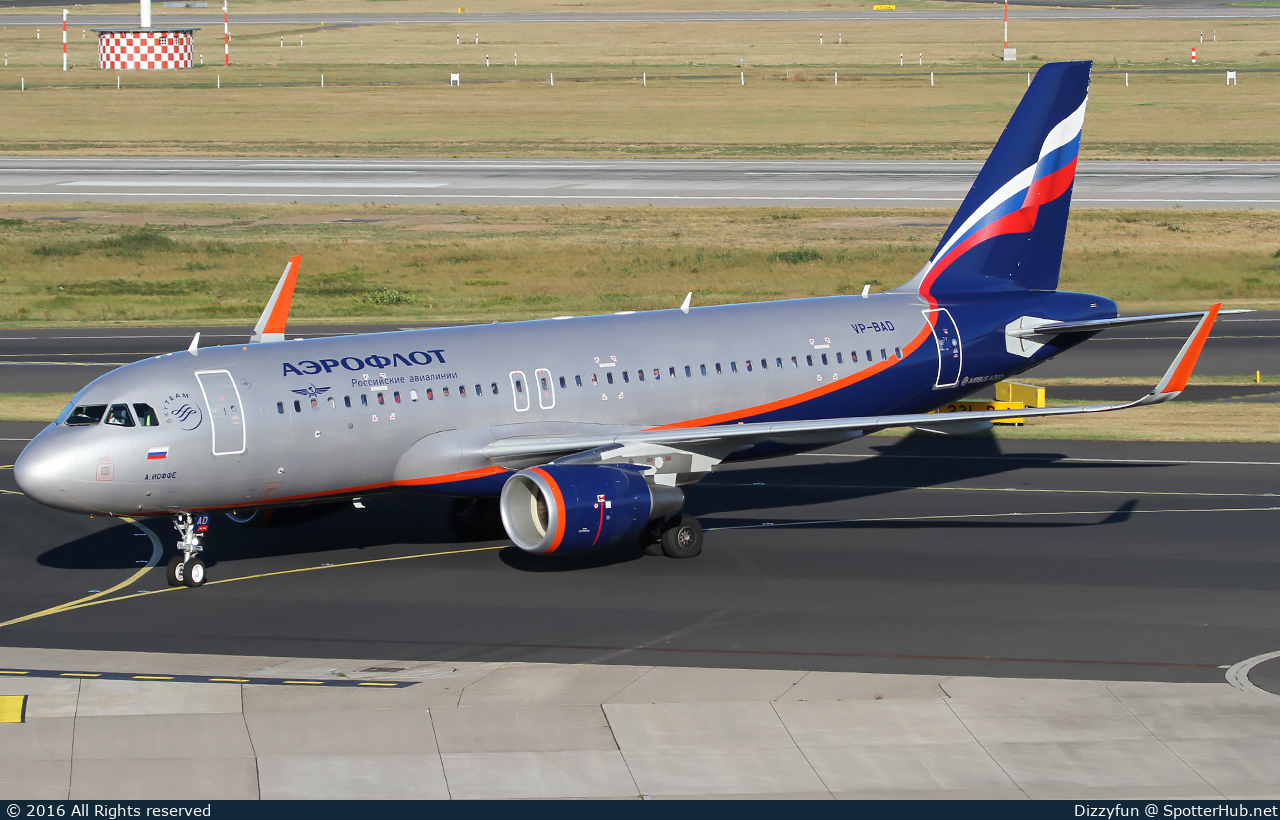 Photo of VP-BAD - Airbus A320-214 operated by Aeroflot