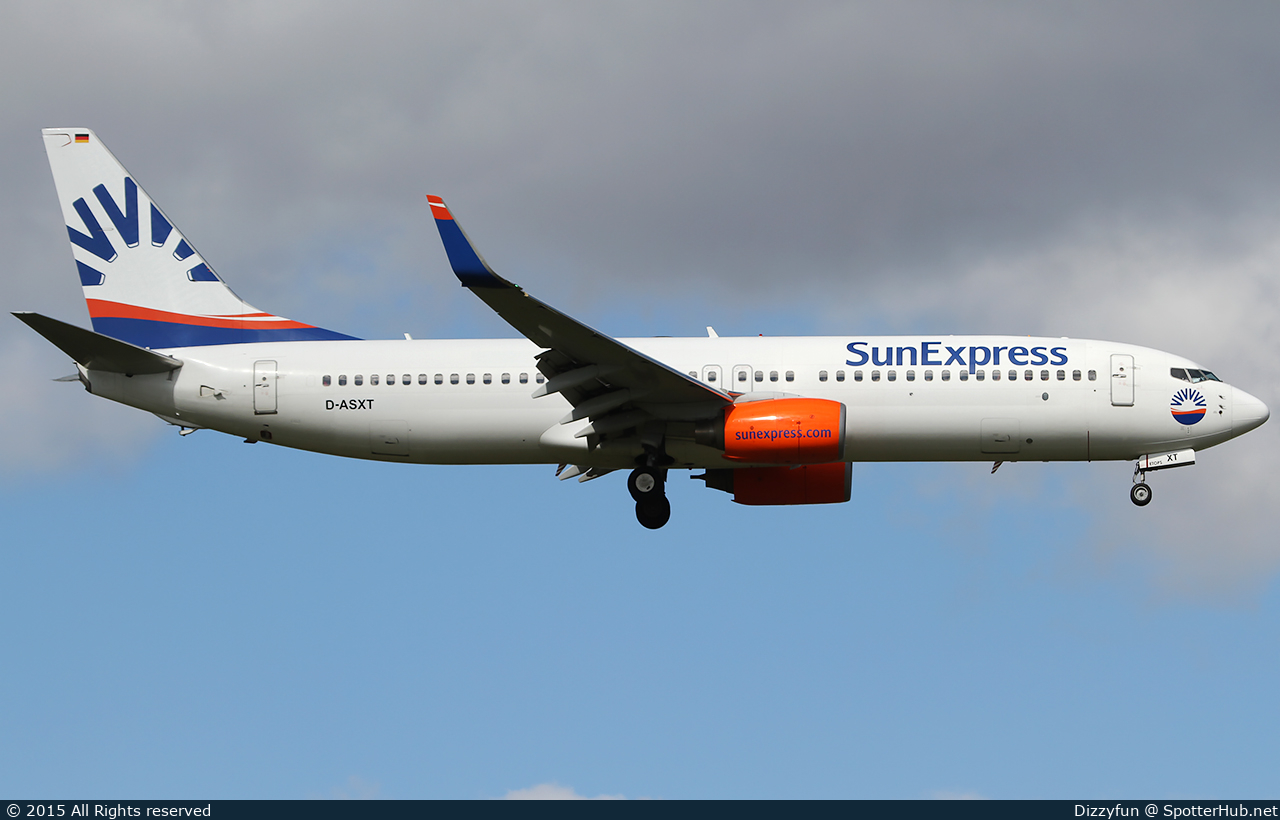 Photo of D-ASXT - Boeing 737-8EH operated by SunExpress Germany