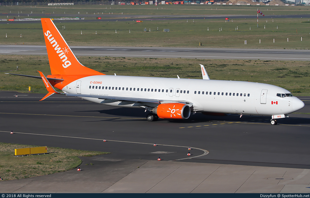 Photo of C-GOWG - Boeing 737-86J operated by Sunwing Airlines