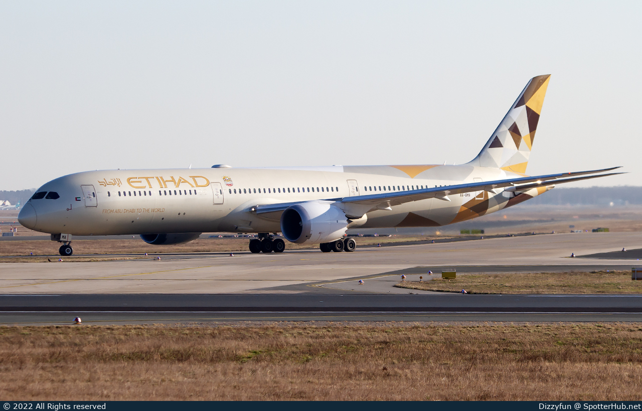 Photo of A6-BMA - Boeing 787-10 Dreamliner operated by Etihad Airways